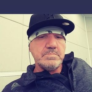 Meet your Posher, Sal